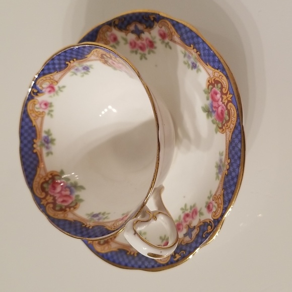 Vintage Aynsley Teacup & Saucer Set Bone China A4191 / White, blue, floral - Picture 5 of 17